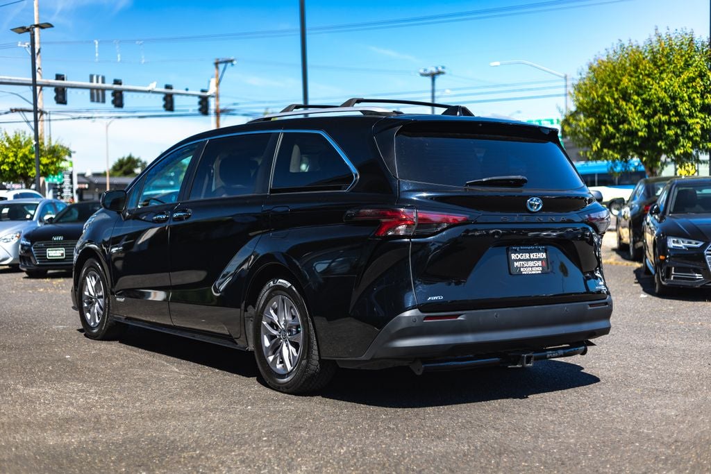 2021 Toyota Sienna XLE 7 Passenger