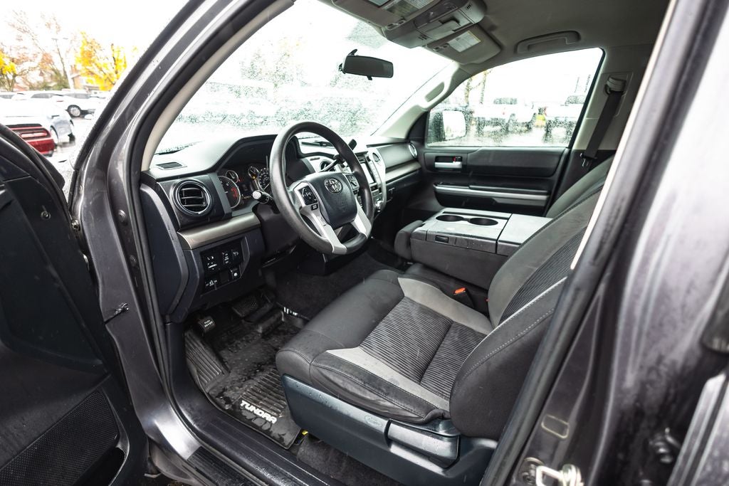 2017 Toyota Tundra SR5 4.6L V8