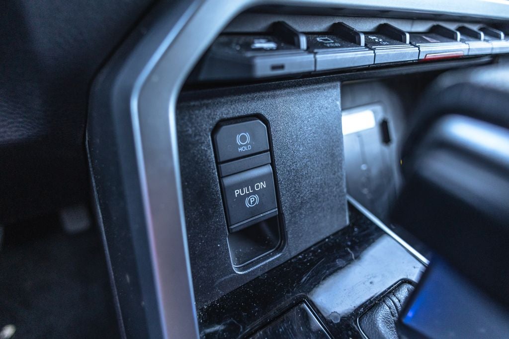 2023 Toyota Tundra Platinum