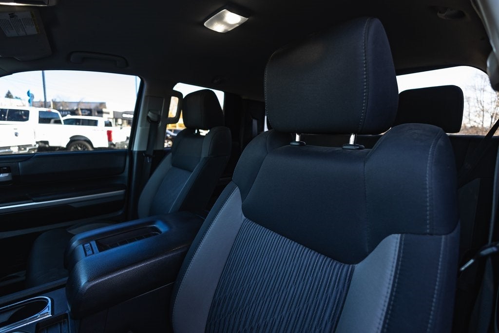 2017 Toyota Tundra SR5