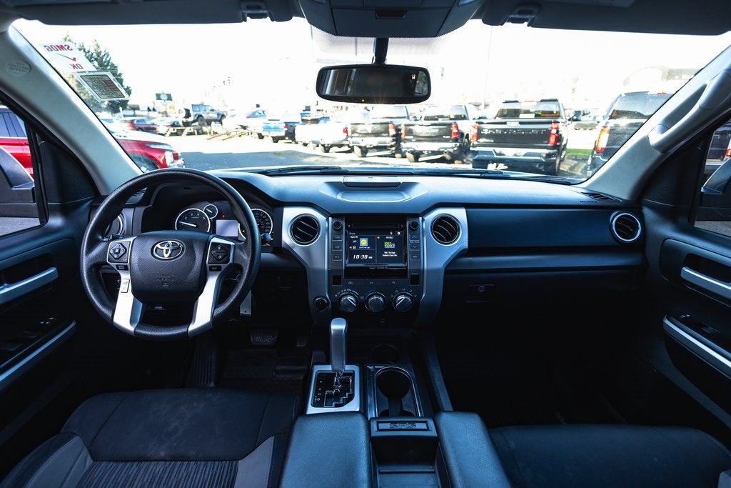 2017 Toyota Tundra SR5