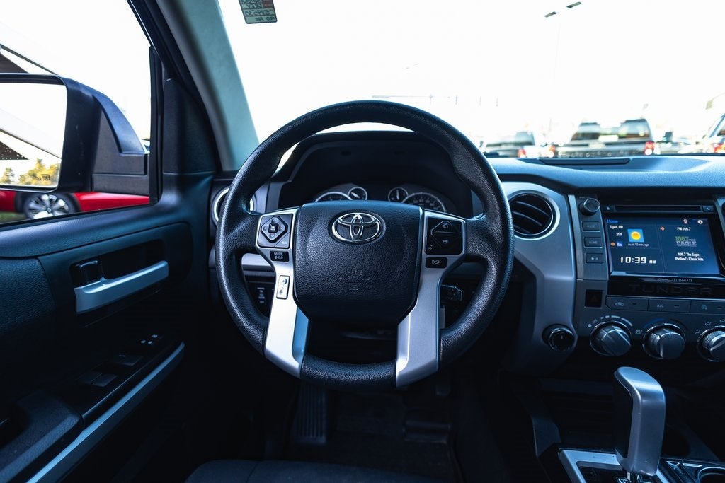 2017 Toyota Tundra SR5