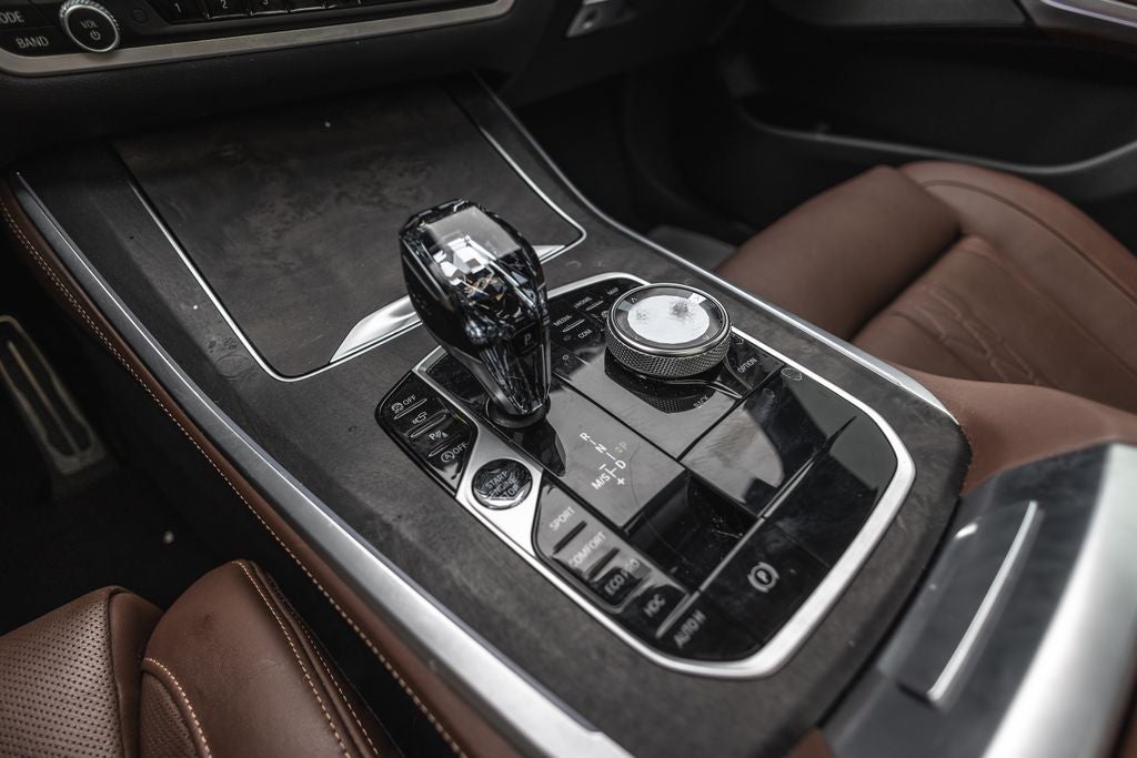2022 BMW X5 M50i