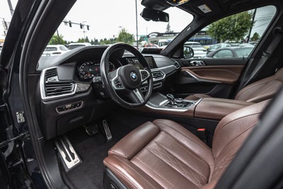 2022 BMW X5 M50i