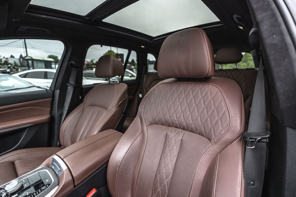 2022 BMW X5 M50i