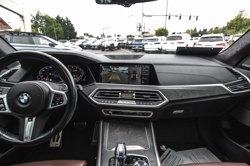 2022 BMW X5 M50i