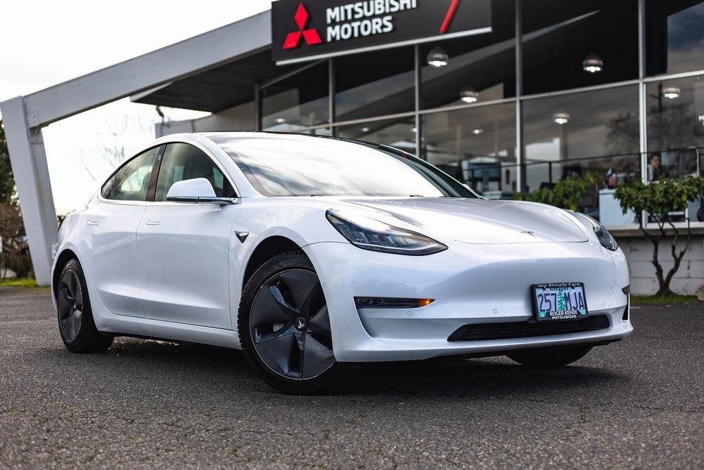 2020 Tesla Model 3 Standard Range Plus