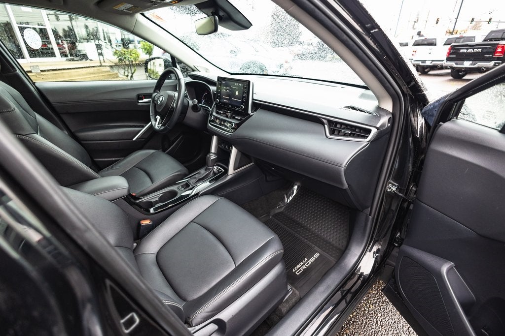 2022 Toyota Corolla Cross XLE