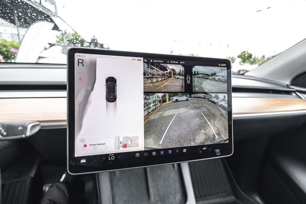 2025 Tesla Model Y Long Range