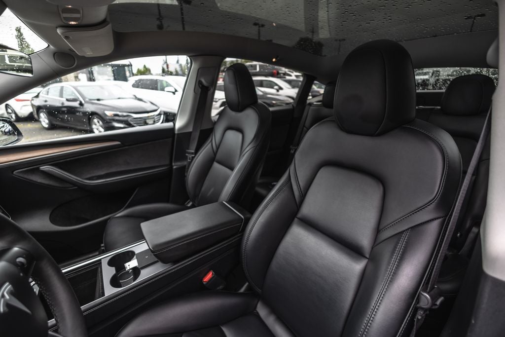 2025 Tesla Model Y Long Range