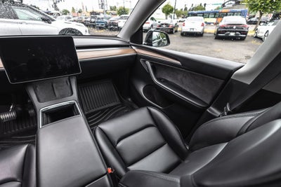 2025 Tesla Model Y Long Range