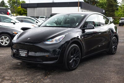 2025 Tesla Model Y Long Range