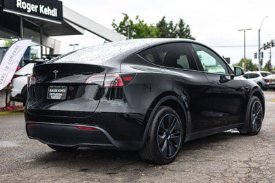 2025 Tesla Model Y Long Range