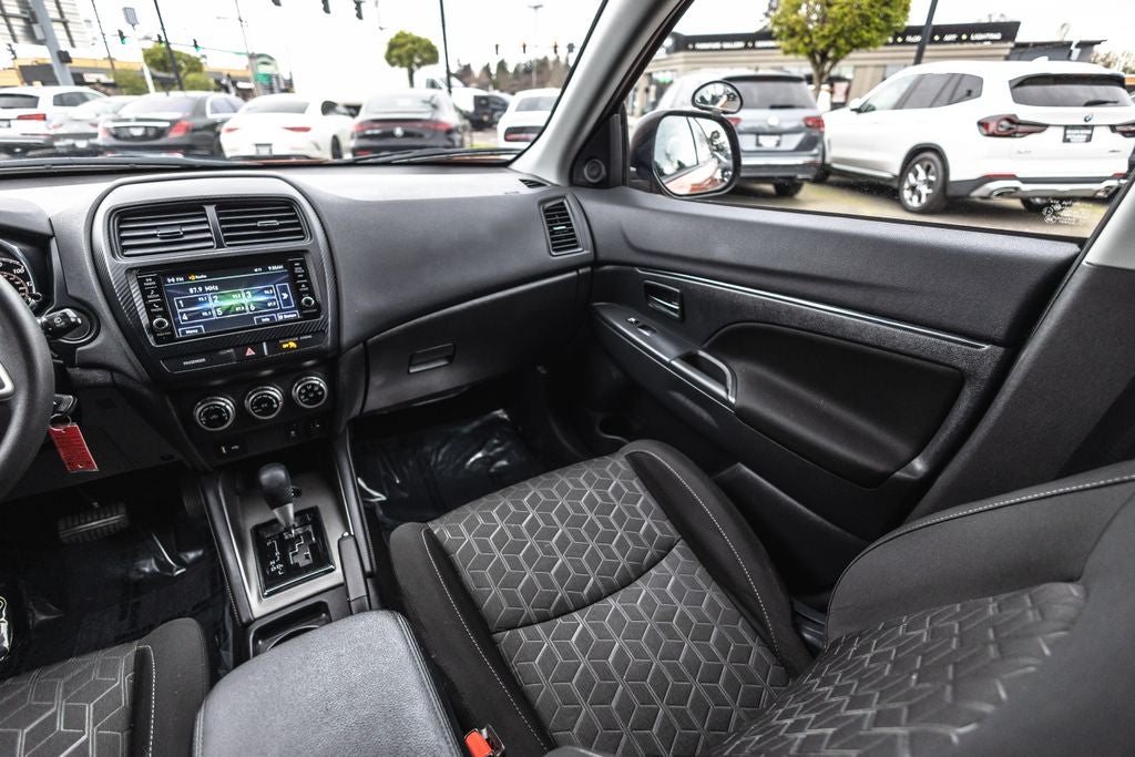 2023 Mitsubishi Outlander Sport 2.0 ES