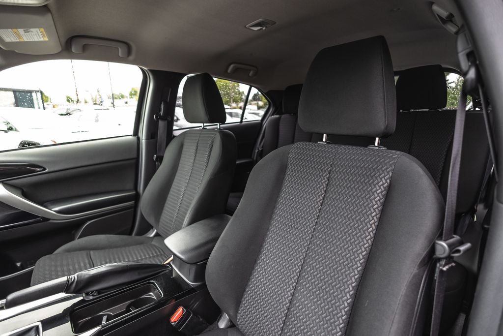 2025 Mitsubishi Eclipse Cross LE