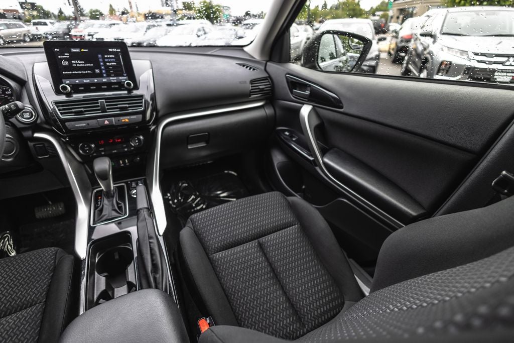 2025 Mitsubishi Eclipse Cross LE