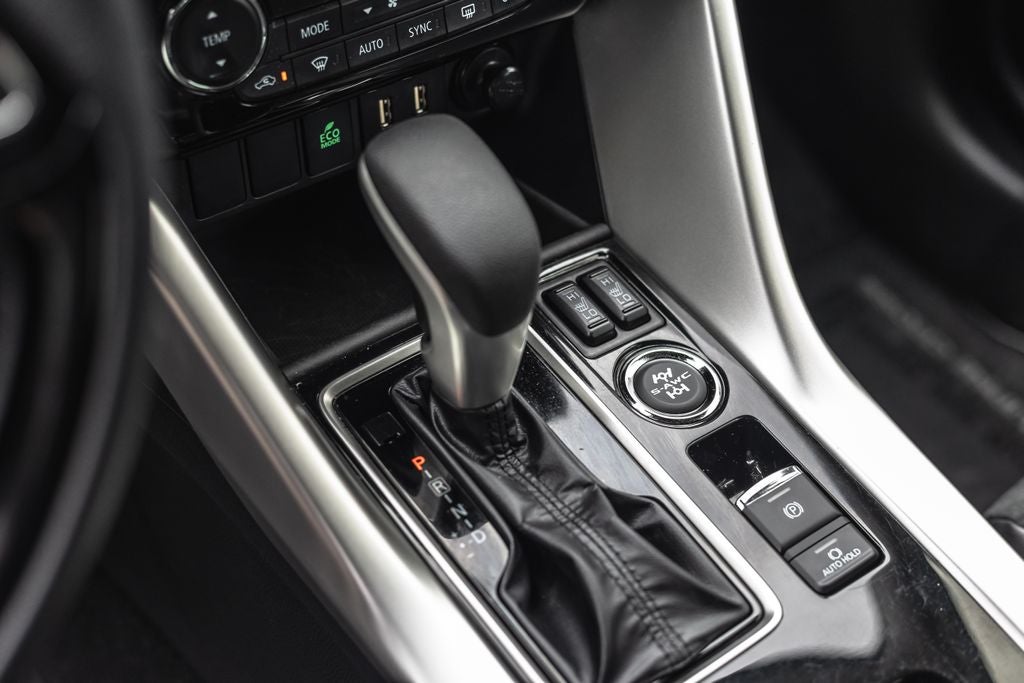 2024 Mitsubishi Eclipse Cross SE