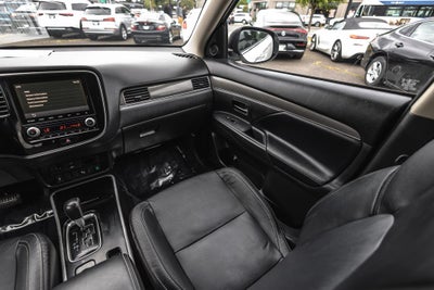 2020 Mitsubishi Outlander SEL