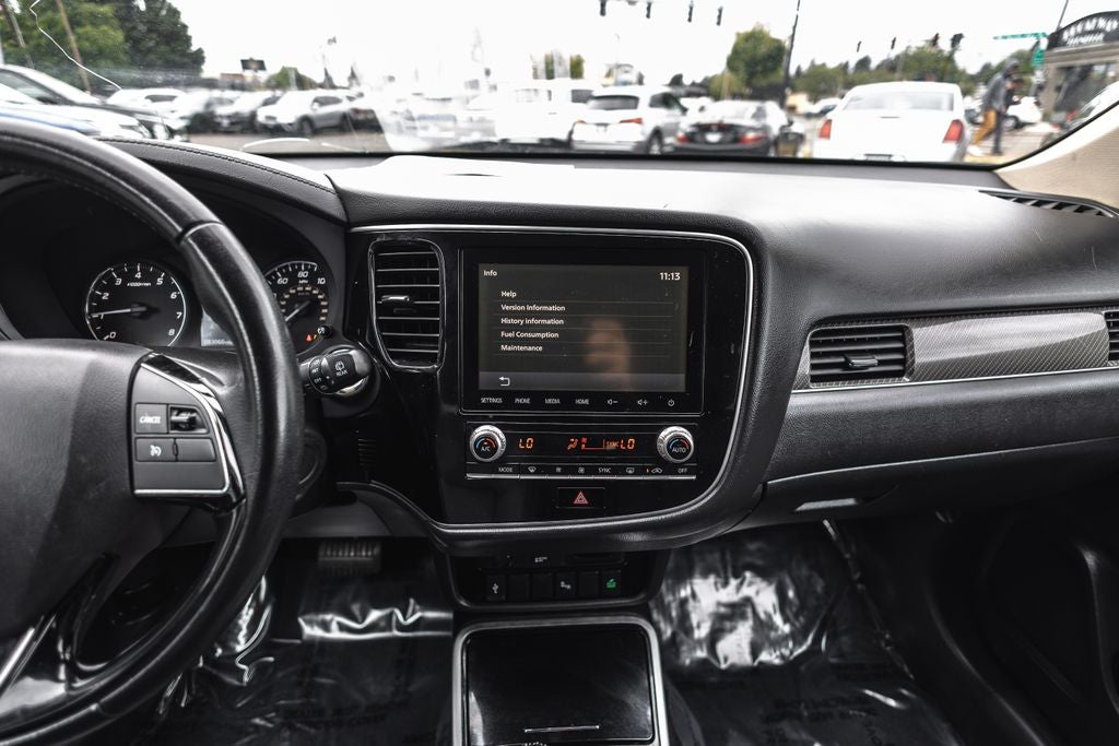 2020 Mitsubishi Outlander SEL