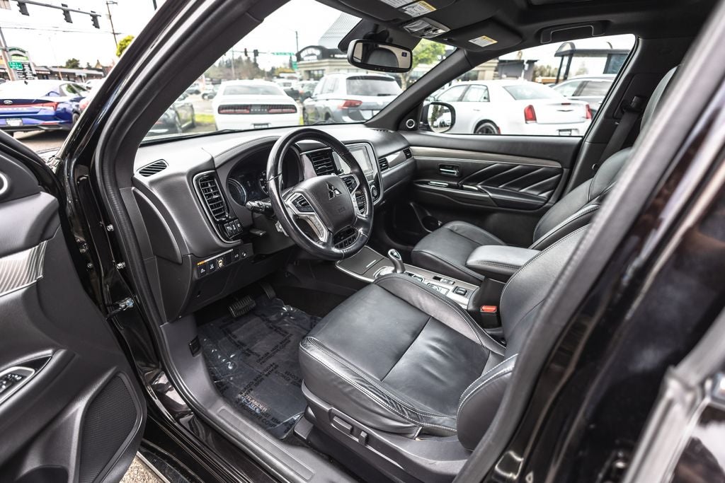 2019 Mitsubishi Outlander PHEV GT