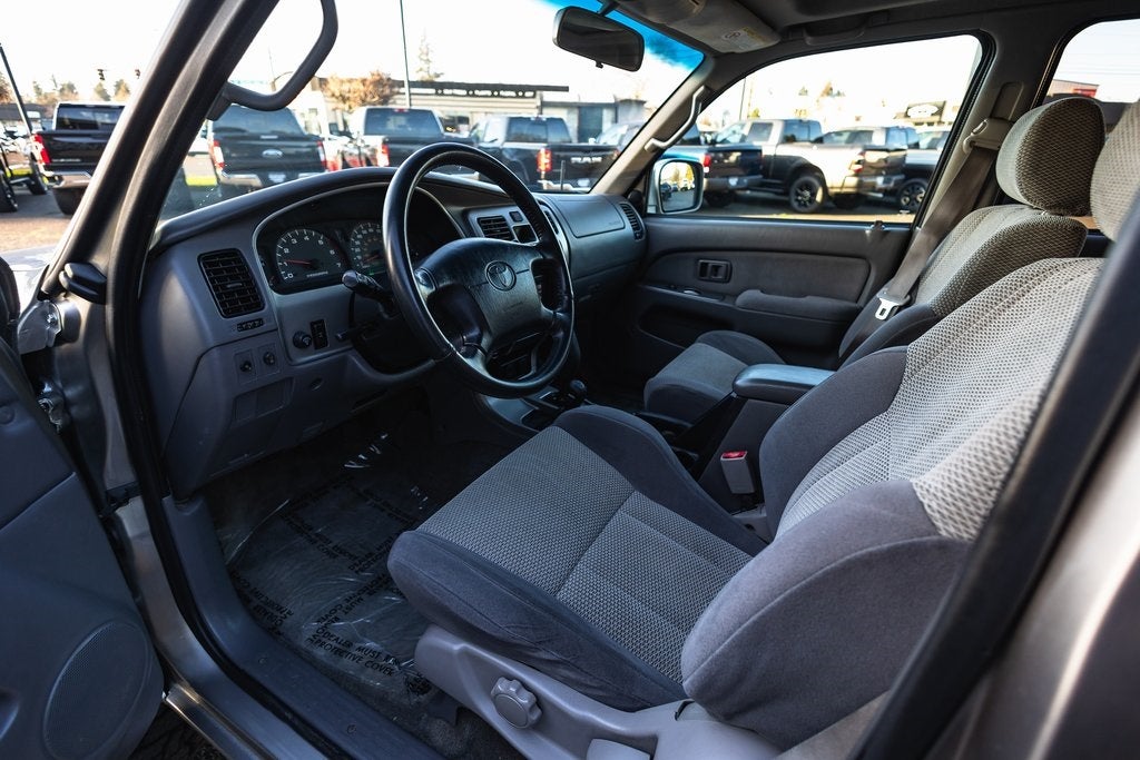 2002 Toyota 4Runner SR5