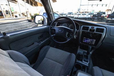 2002 Toyota 4Runner SR5