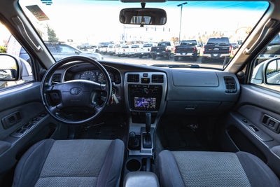 2002 Toyota 4Runner SR5