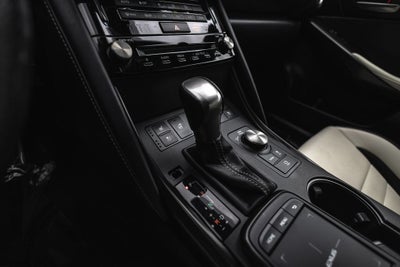 2022 Lexus IS 350 F SPORT
