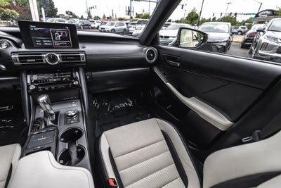 2022 Lexus IS 350 F SPORT