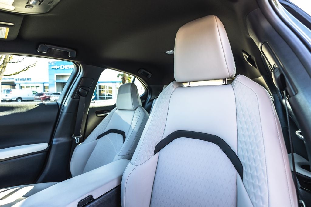 2022 Lexus UX 250h Base