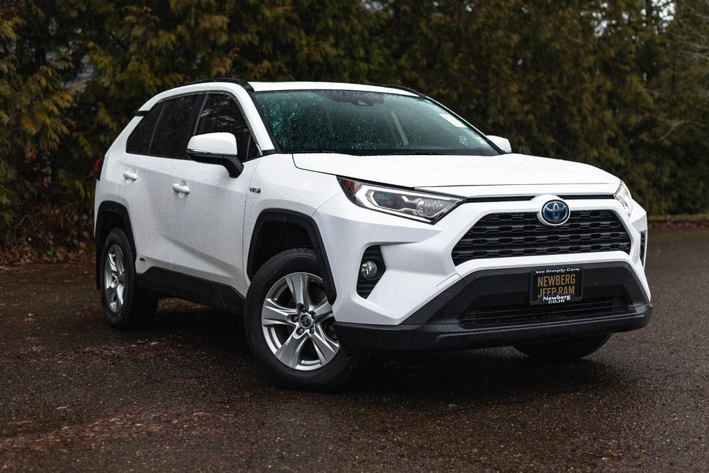 2020 Toyota RAV4 Hybrid XLE