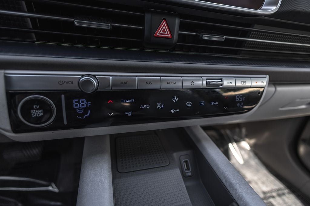 2024 Hyundai IONIQ 6 SEL