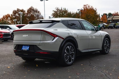 2024 Kia EV6 Light