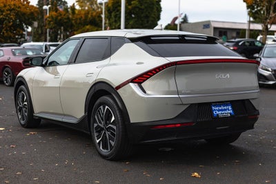 2024 Kia EV6 Light