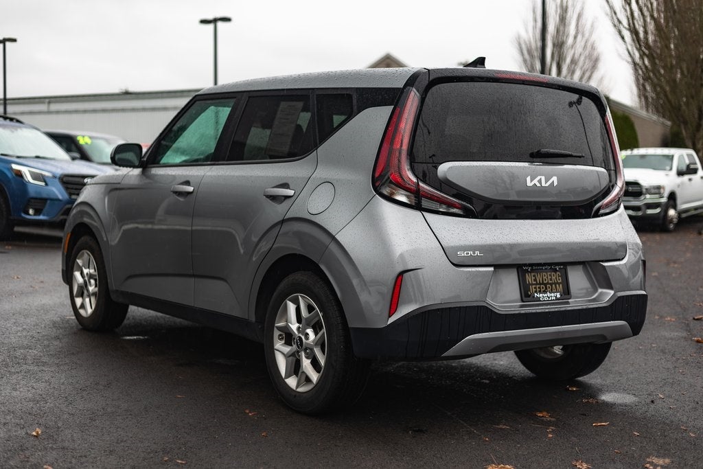 2024 Kia Soul LX
