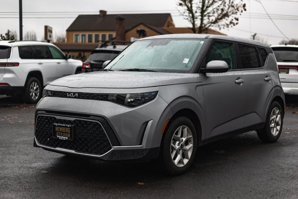 2024 Kia Soul LX