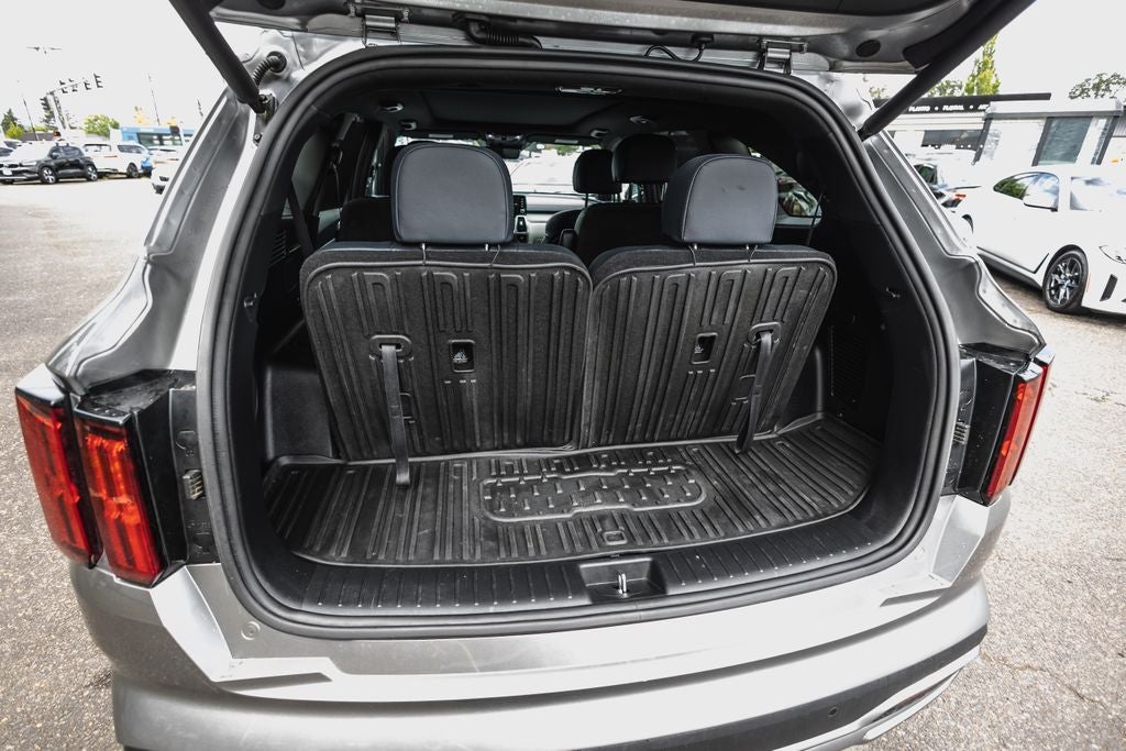 2023 Kia Sorento Plug-In Hybrid SX Prestige