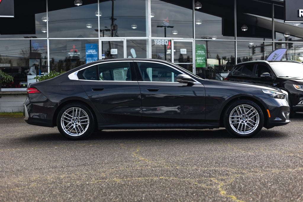 2024 BMW 5 Series 530i xDrive