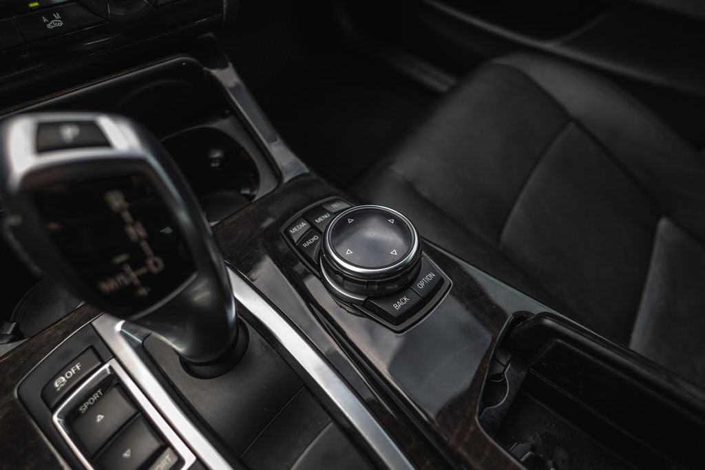 2015 BMW 5 Series 528i xDrive