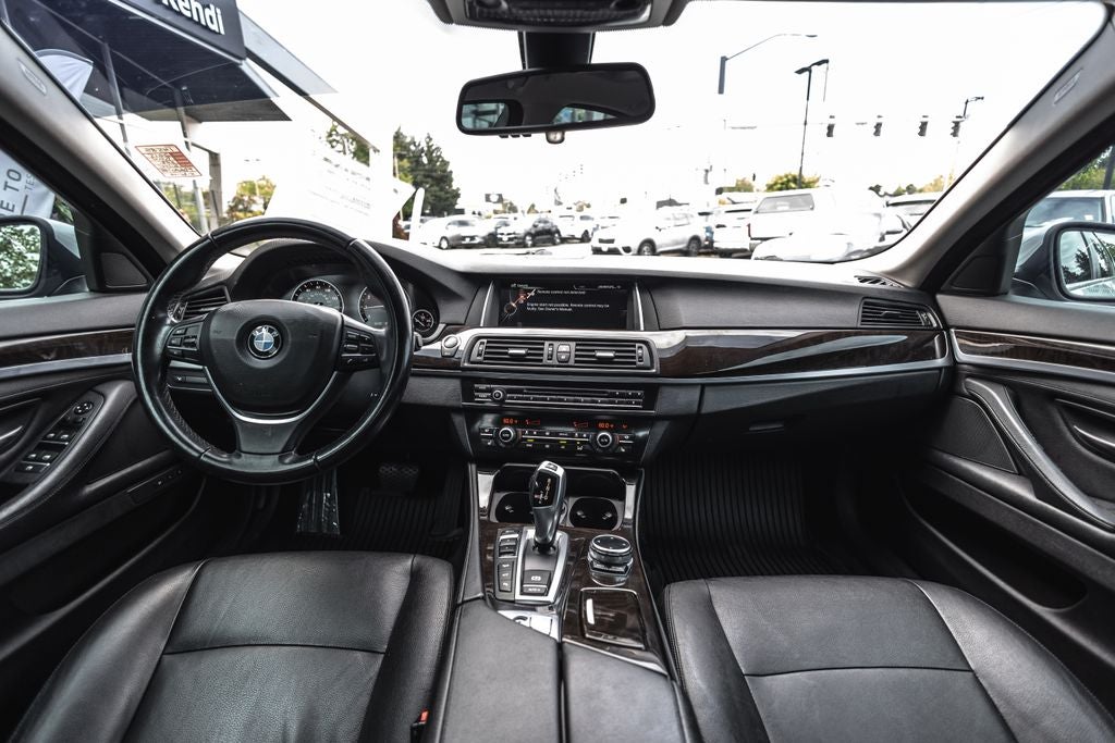 2015 BMW 5 Series 528i xDrive