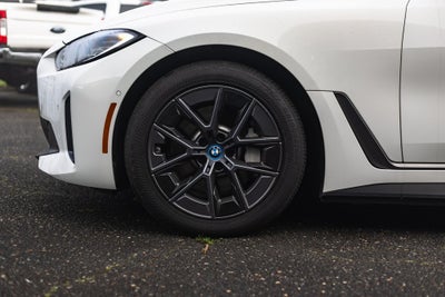 2024 BMW i4 xDrive40