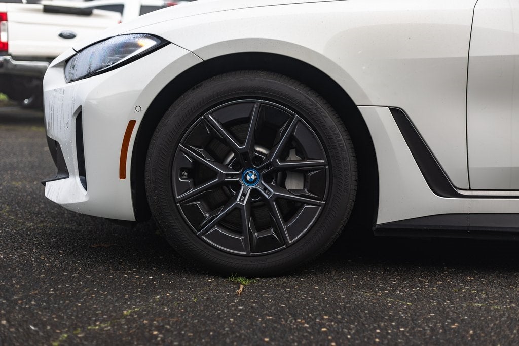 2024 BMW i4 xDrive40