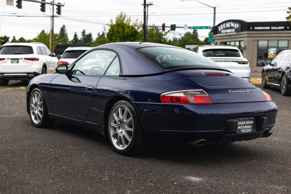 2001 Porsche 911 Carrera 4