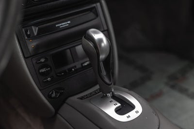 2001 Porsche 911 Carrera 4