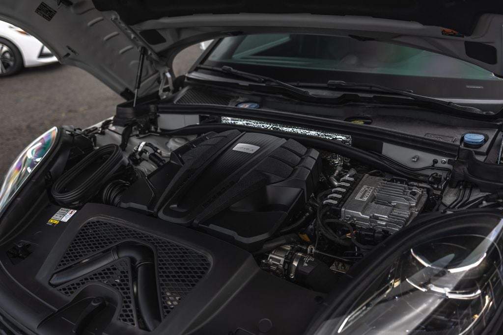 2022 Porsche Macan S