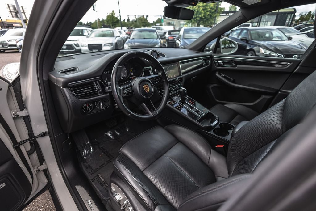2022 Porsche Macan S