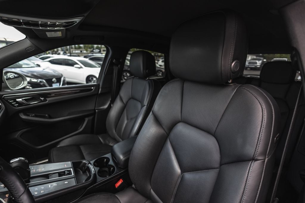 2022 Porsche Macan S