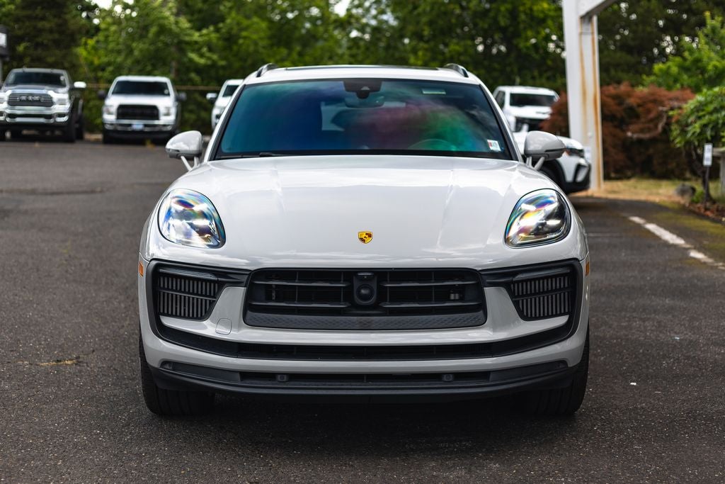 2022 Porsche Macan S