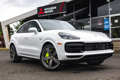 2023 Porsche Cayenne E-Hybrid Coupe Turbo S