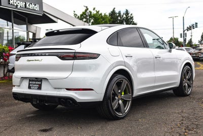 2023 Porsche Cayenne E-Hybrid Coupe Turbo S